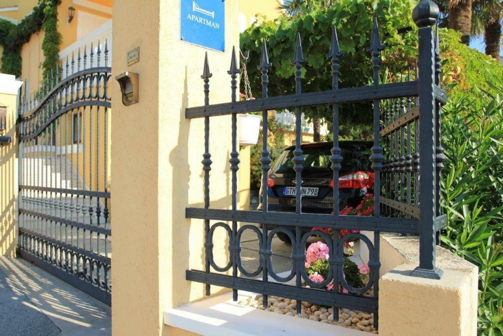 Vila Rojana Водице Екстериор снимка